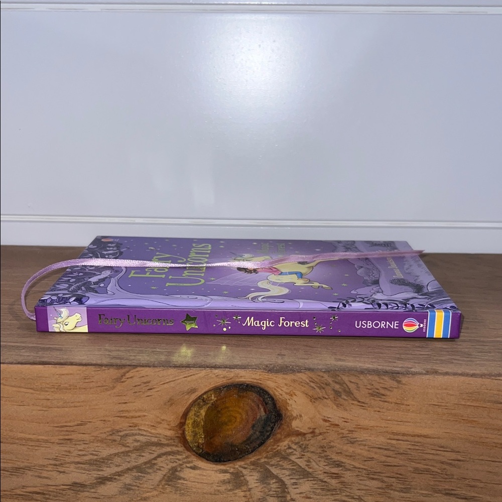 ๐๏ธ 3 for $20 ๐๏ธ - EUC - Fairy Unicorns Magic Forest Book - Picture 9 of 16